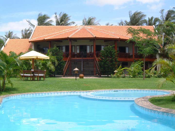 Coco Beach Resort