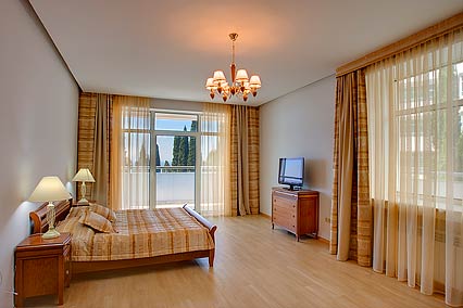 Отель Респект Холл