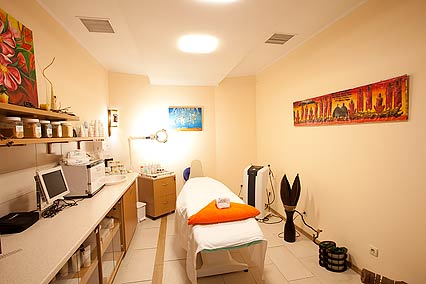 Отель Респект Холл