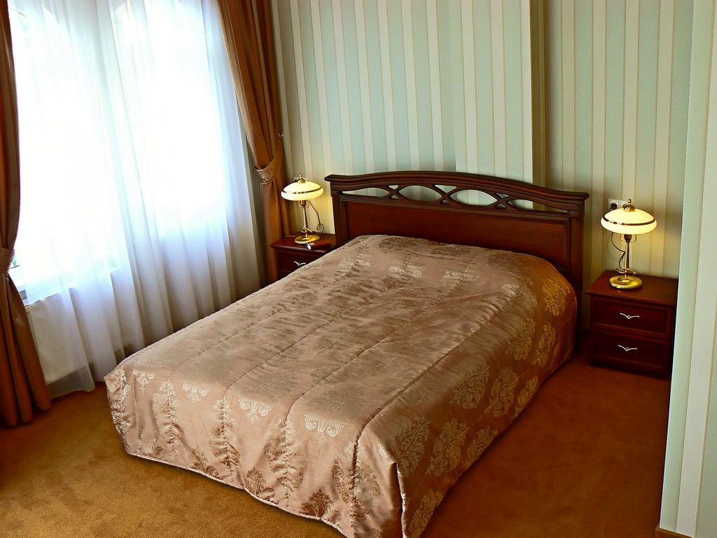 Парк отель Марат