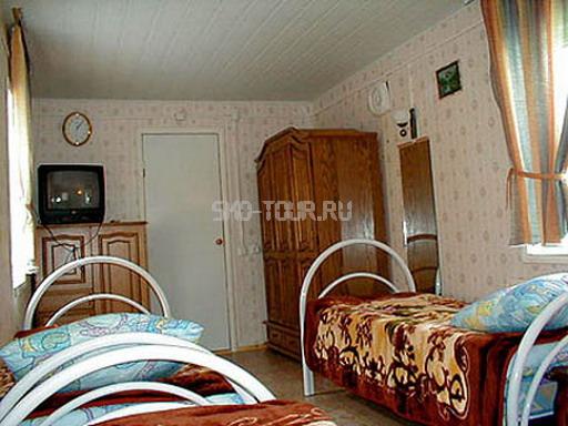 Четырехместный домик