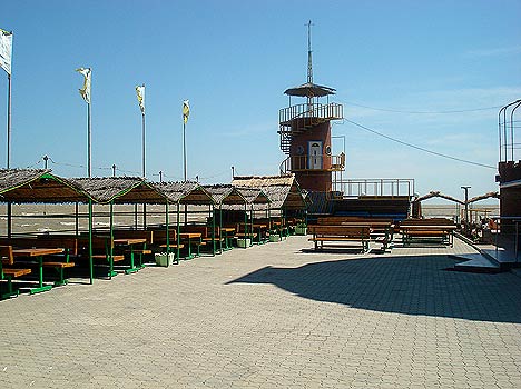 Торнадо отель