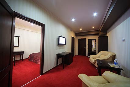 Дельмонт отель