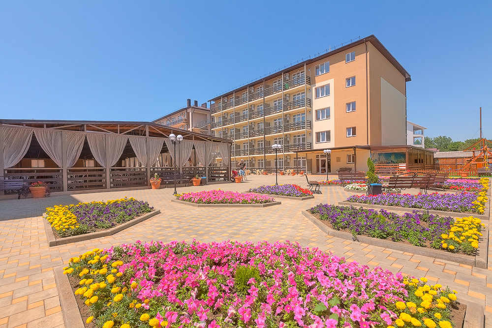 Отель «Гранд Круиз»