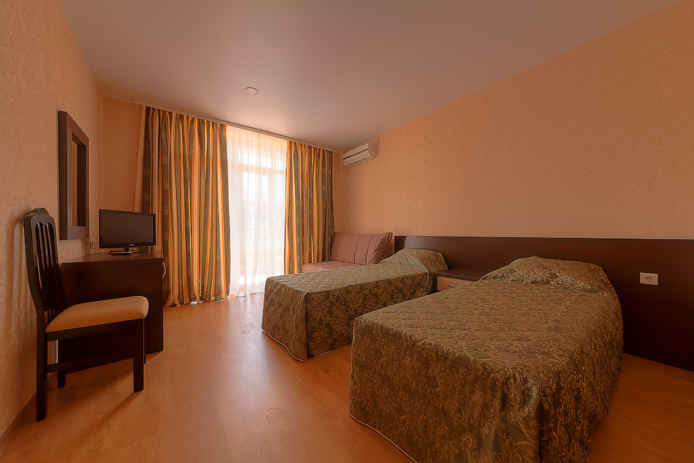 2-х местный номер Отель «Гранд Круиз»