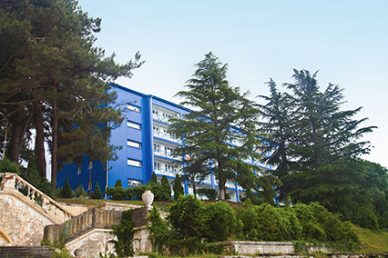 Ателика Небуг отель