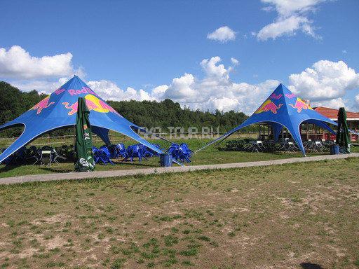 На территории