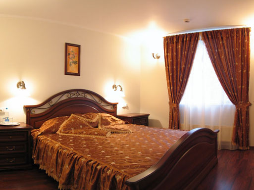 Терем (на 20 человек).Колкуново база отдыха