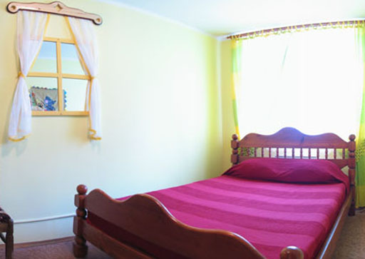 Теремок (на 6 человек). Колкуново база отдыха