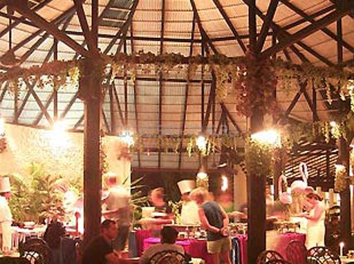 Ресторан Отель Embudu Village 3 *