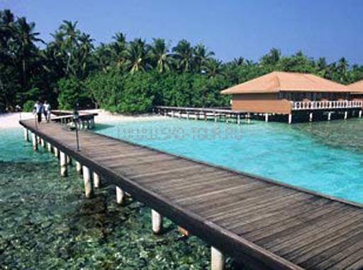 Отель Embudu Village 3 *