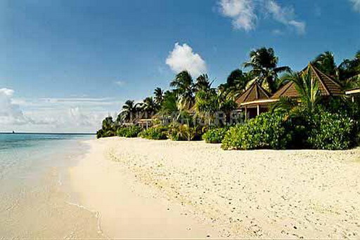 Komandoo Island Resort