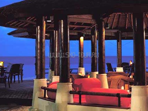 Бар Отель Banyan Tree Maldives Vabbinfaru 5