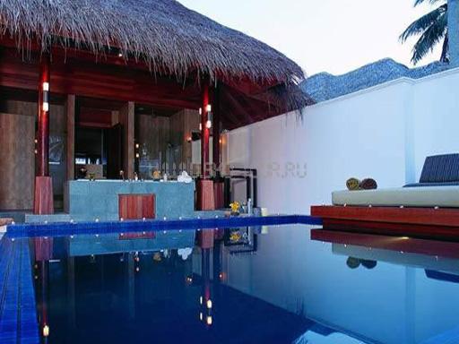 Deluxe Beach Bungalow
