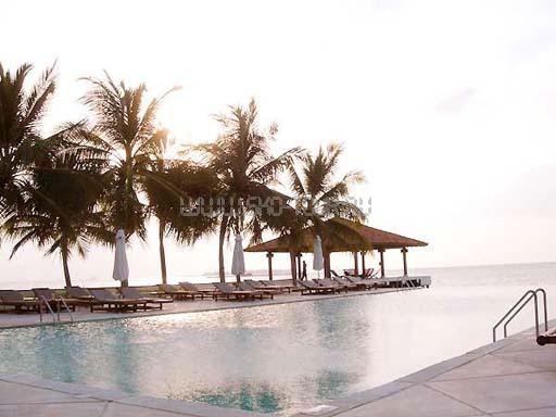 Отель Club Faru 4 *