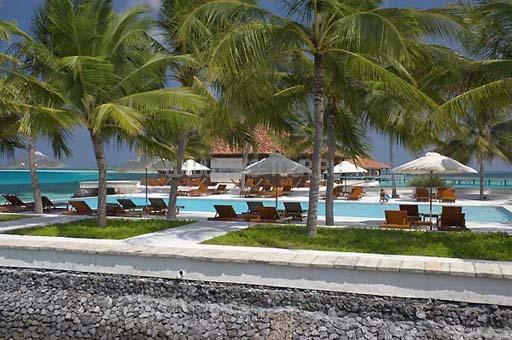 Отель Club Faru 4 *