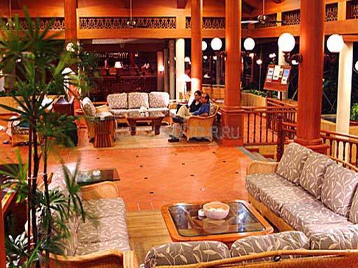 Холл возле стойки регистрации